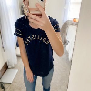 Hollister cozy and cute top
